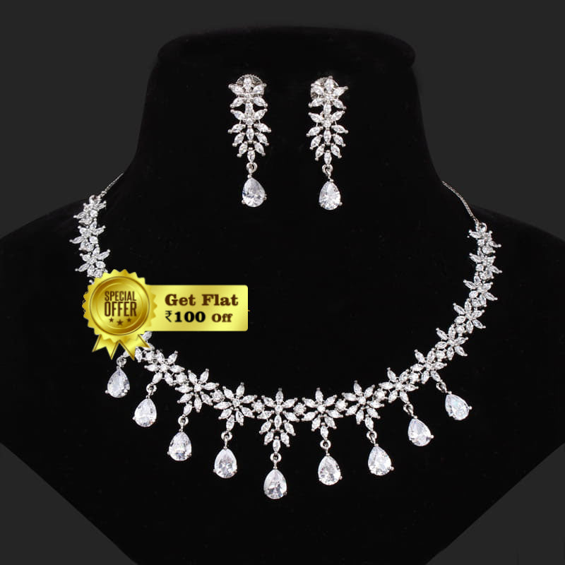 Luxury & Fashionable Designer Necklace Set