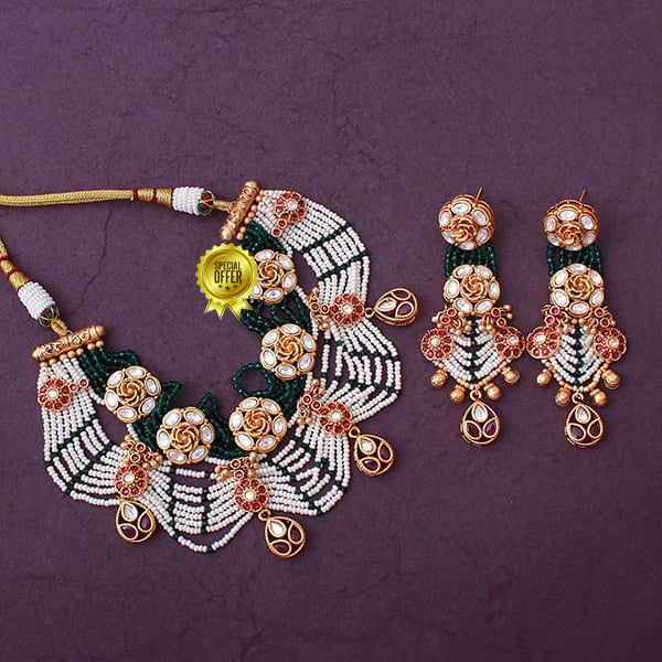 Luxury & Beautiful Amelia Antique Choker Set